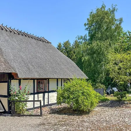 2 Bedroom Cozy In Daire *